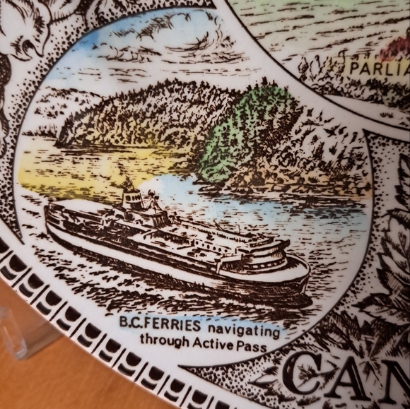 Victoria British Columbia Souvenir Plate - Picture 5 of 7